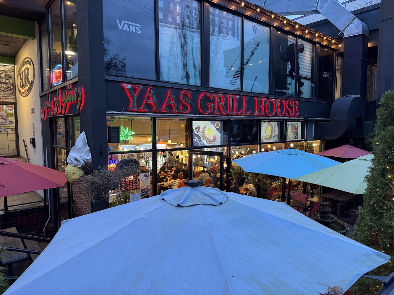 Yaas Grill House
